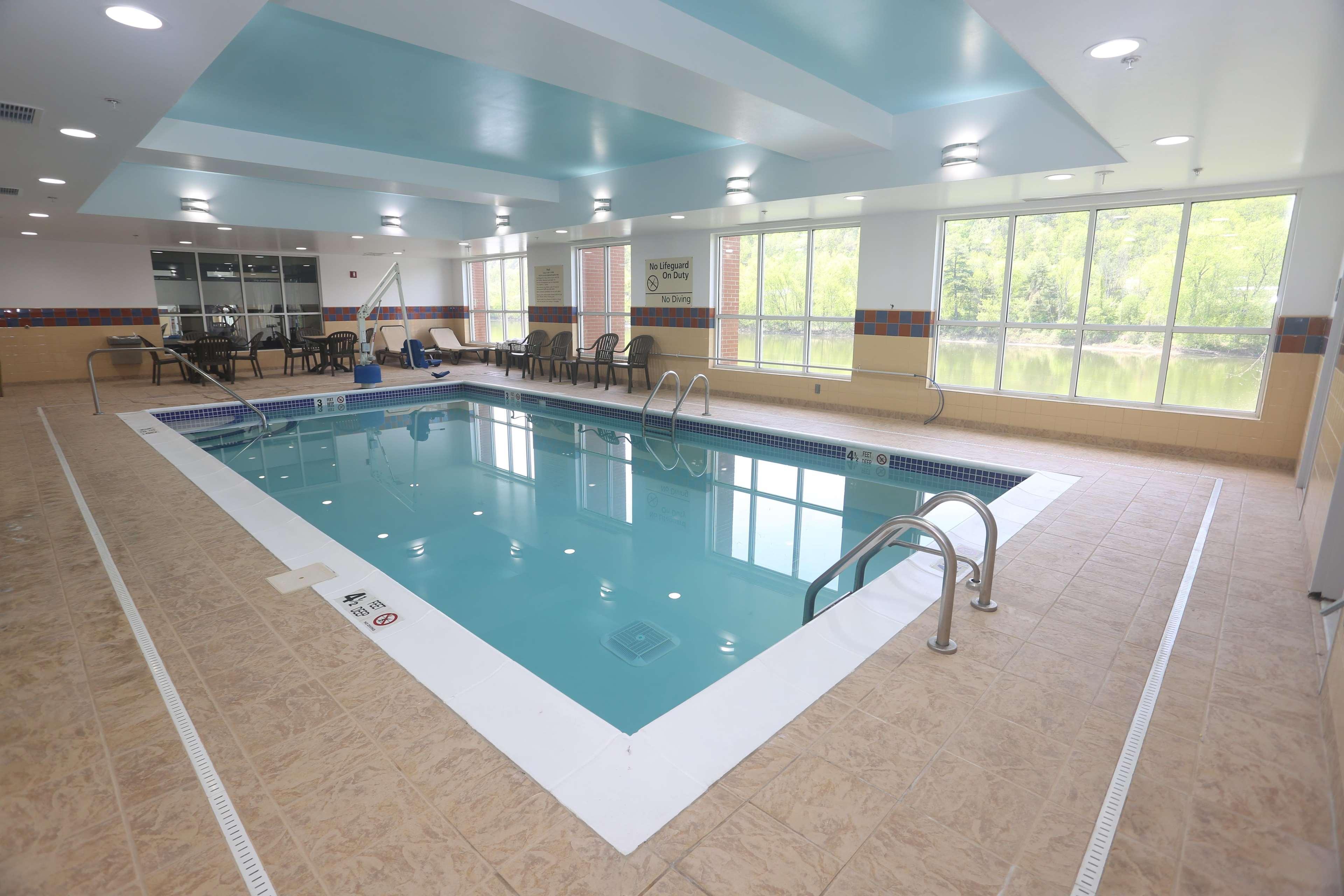 Hampton Inn Owego Extérieur photo